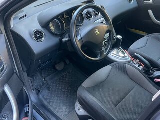 2011 Peugeot 308 I Рестайлинг, серый, 440000 рублей, вид 4