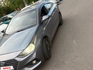 2019 Hyundai Solaris II, серый, 850000 рублей, вид 1