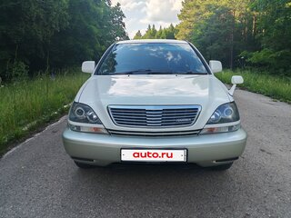 1999 Toyota Harrier I (XU10), белый, 800000 рублей, вид 5