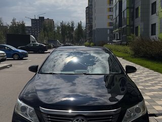 2013 Toyota Camry VII (XV50), чёрный, 1950000 рублей, вид 1