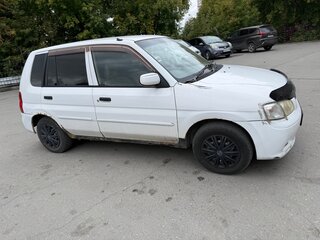 2000 Mazda Demio I (DW), белый, 150000 рублей, вид 2