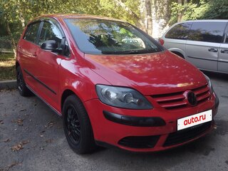 2006 Volkswagen Golf Plus I, красный, 525000 рублей, вид 2