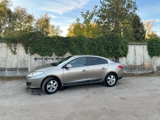 2011 Renault Fluence I, бежевый, 590000 рублей, вид 2