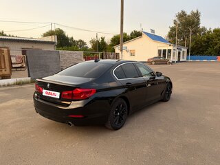 2018 BMW 5 серии 520d xDrive VII (G30/G31/G38), чёрный, 2960000 рублей, вид 5