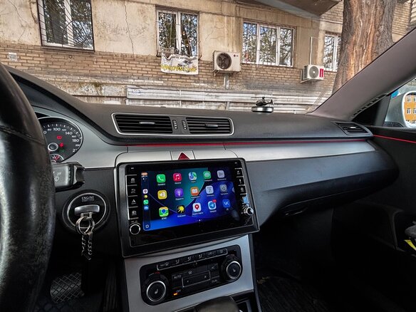 2010 Volkswagen Passat B6, серебристый, 685000 рублей - вид 6