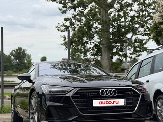 2021 Audi A7 55 TFSI II (4K), чёрный, 6899000 рублей, вид 3