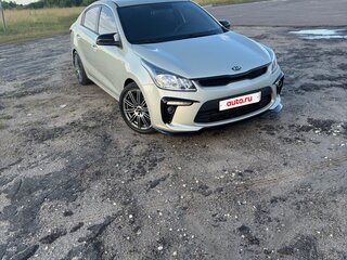 2018 Kia Rio IV, бежевый, 1350000 рублей, вид 1
