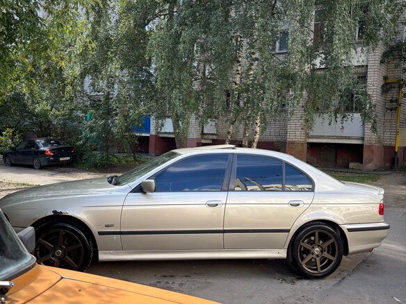 1998 BMW 5 серии 528i IV (E39), бежевый, 490000 рублей - вид 15