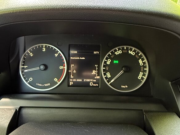 2013 Land Rover Discovery IV, серебристый - вид 10