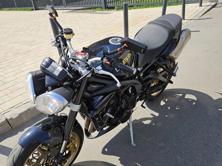 2014 Triumph Street Triple, чёрный, 700000 рублей, вид 4