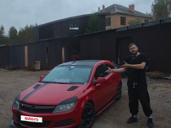 2010 Opel Astra GTC H Рестайлинг, красный - вид 21