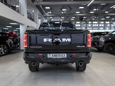 2026 Ram 1500 Crew Cab V Рестайлинг, чёрный, 9990000 рублей, вид 2