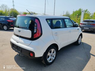 2019 Kia Soul II Рестайлинг, белый, 1399000 рублей, вид 2