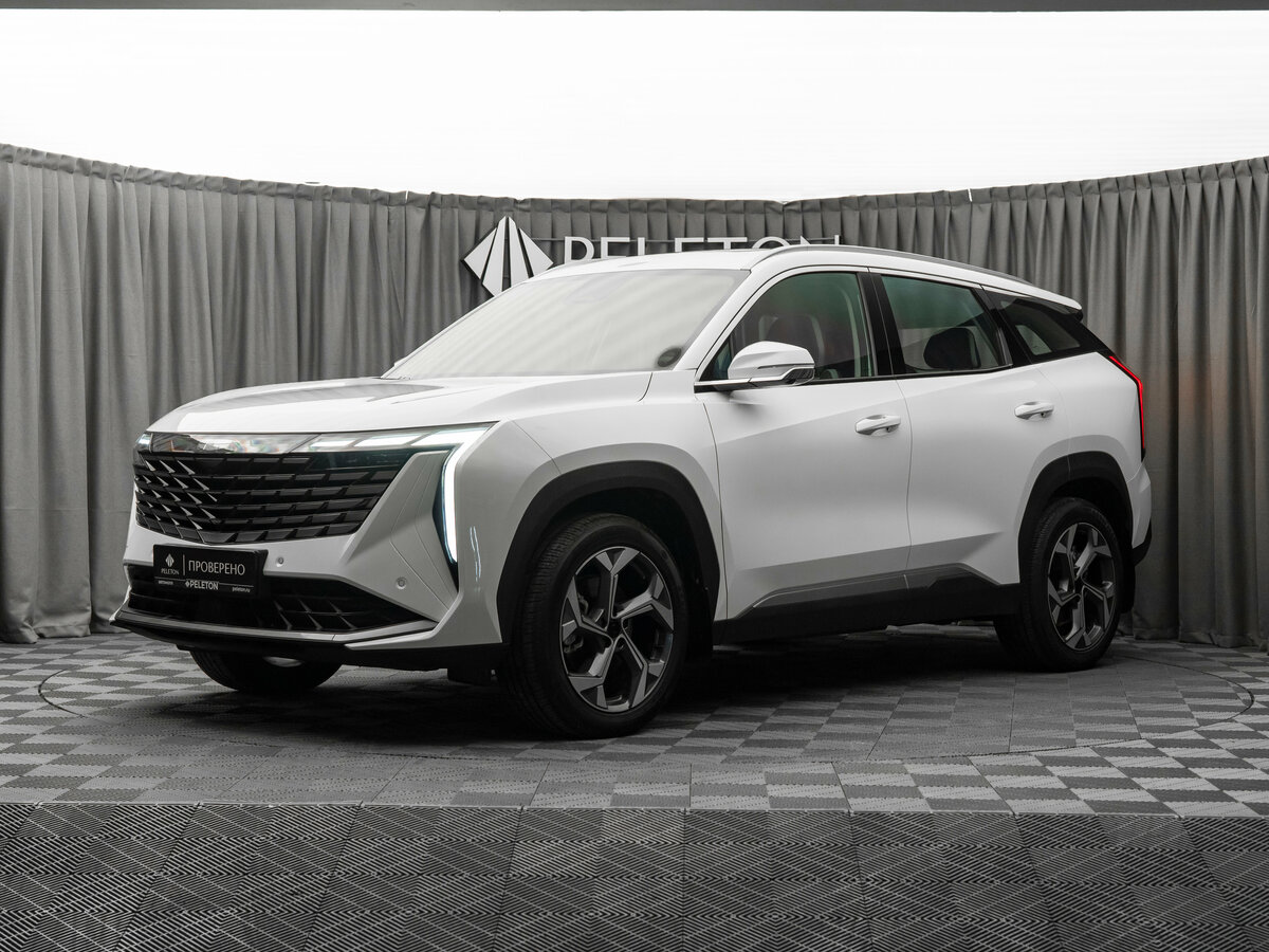 Открыть фотографии: Geely Atlas II