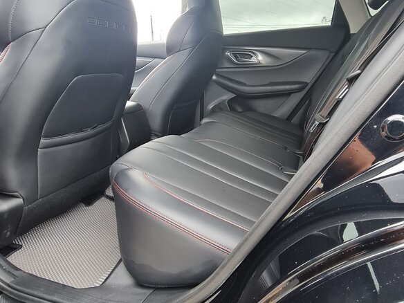 2023 BAIC U5 Plus, чёрный, 1300000 рублей - вид 9