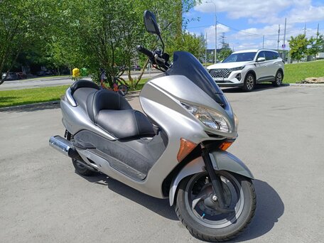 2007 Honda Forza, серый, 195000 рублей, вид 1