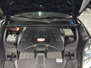 2021 Porsche Cayenne Turbo III, чёрный, 7990000 рублей, вид 2