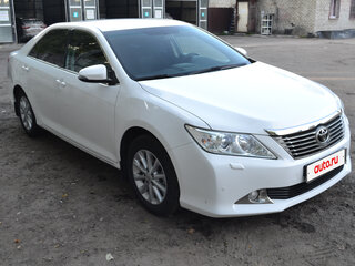 2014 Toyota Camry VII (XV50), белый, 1977000 рублей, вид 2