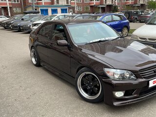 1998 Toyota Altezza, коричневый, 990000 рублей, вид 5