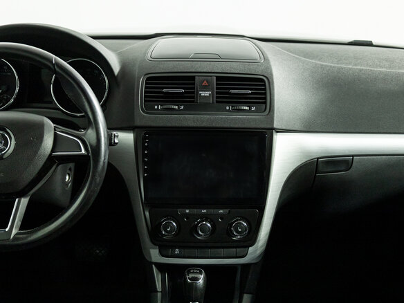 2014 Skoda Yeti I Рестайлинг, коричневый, 1029700 рублей - вид 13