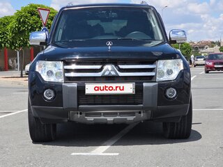 2008 Mitsubishi Pajero IV, чёрный, 1700000 рублей, вид 2