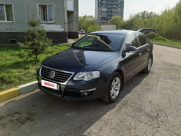 2007 Volkswagen Passat B6, серый, 650000 рублей - вид 1