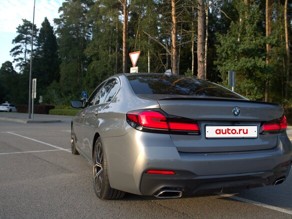 2022 BMW 5 серии 530i VII (G30/G31/G38) Рестайлинг, серый, 5150000 рублей - вид 8
