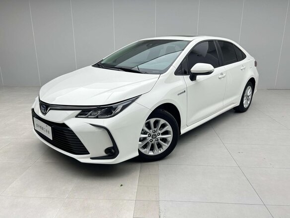 2023 Toyota Corolla XII (E210), белый, 1780000 рублей