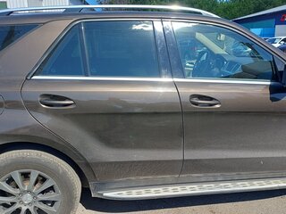 2014 Mercedes-Benz M-Класс 300 III (W166), коричневый, 2450000 рублей, вид 1