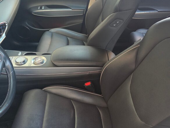 2021 Genesis GV70 I, белый, 4060000 рублей - вид 6