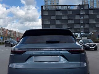 2019 Porsche Cayenne III, голубой, 6500000 рублей, вид 3