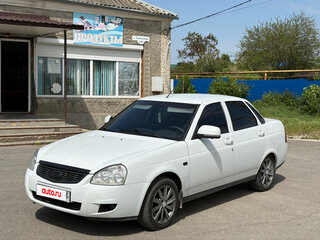 2015 Lada (ВАЗ) Priora I Рестайлинг, белый, 650000 рублей, вид 1