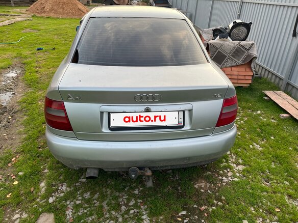 1998 Audi A4 I (B5), серый, 150000 рублей - вид 1