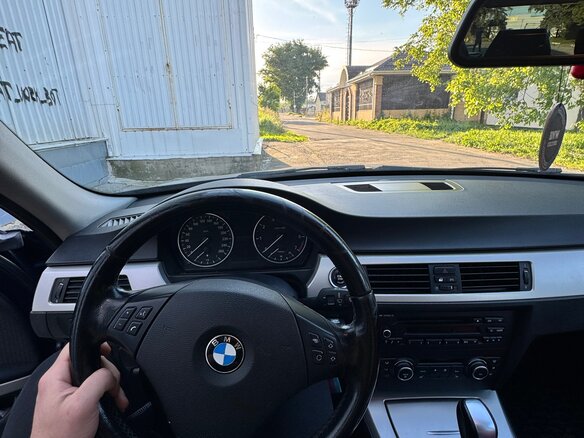 2011 BMW 3 серии 318i V (E90/E91/E92/E93) Рестайлинг, синий, 970000 рублей - вид 6