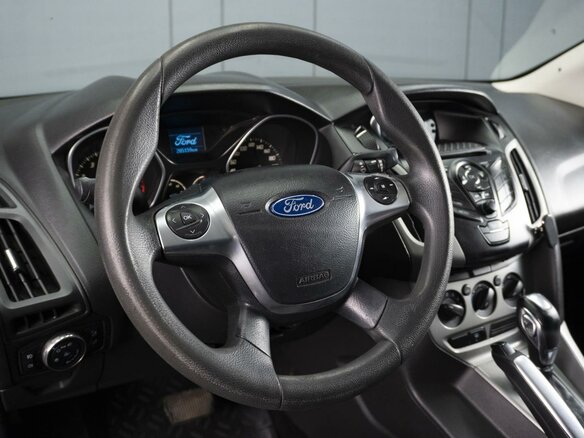 2012 Ford Focus III, чёрный - вид 11