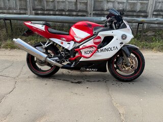 2001 Honda CBR 600F, красный, 350000 рублей, вид 3