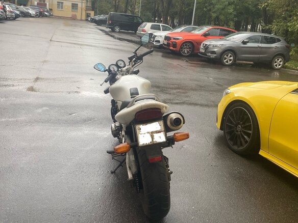 1999 Honda CB 600F Hornet, белый, 280000 рублей - вид 5