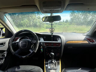 2009 Audi A4 IV (B8), белый, 750000 рублей, вид 5