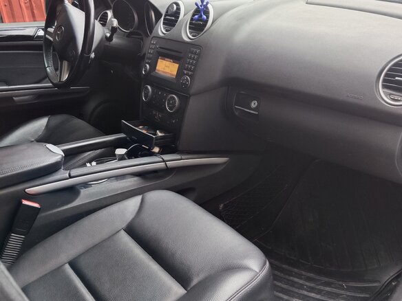 2011 Mercedes-Benz M-Класс 300 II (W164) Рестайлинг, серый, 1850000 рублей - вид 2