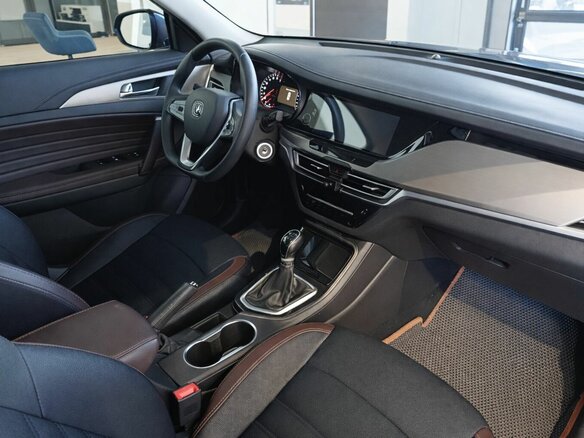 2019 Changan CS35 Plus I, коричневый - вид 8