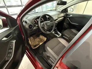 2026 Lada (ВАЗ) Iskra, красный, 1717000 рублей, вид 4
