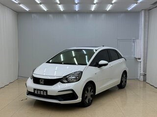 2023 Honda Fit Crosstar IV Рестайлинг, белый, 1030000 рублей, вид 1