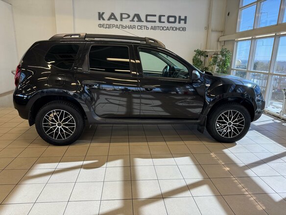 2015 Renault Duster I Рестайлинг, чёрный, 1425000 рублей - вид 5
