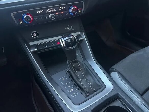 2022 Audi Q3 35 TFSI II (F3), серый, 2250000 рублей - вид 8