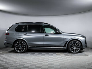 2023 BMW X7 40i I (G07) Рестайлинг, серый, 12969000 рублей, вид 4