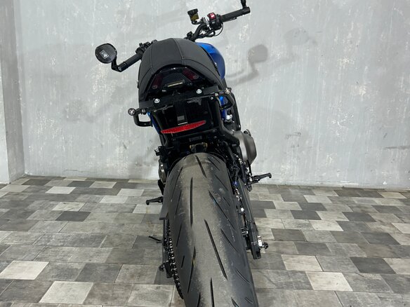 2022 Yamaha XSR900, синий, 1045000 рублей - вид 10
