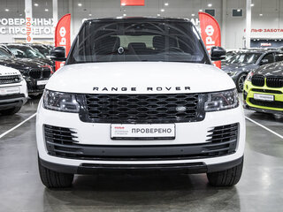 2018 Land Rover Range Rover IV Рестайлинг, белый, 4653000 рублей, вид 3