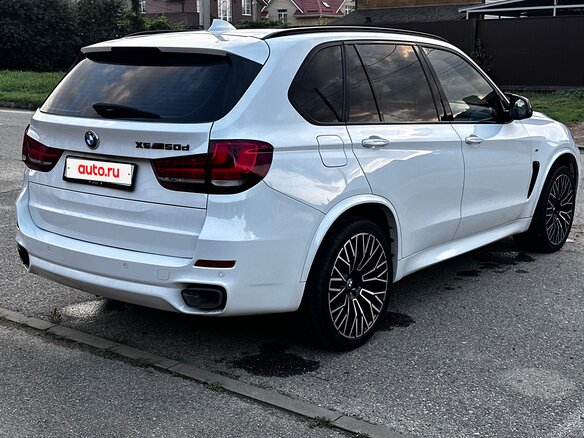 2014 BMW X5 30d III (F15), белый, 3545000 рублей - вид 1