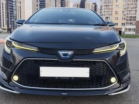 2022 Toyota Corolla XII (E210) Рестайлинг, чёрный, 1500000 рублей, вид 1