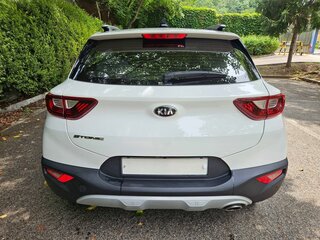 2020 Kia Stonic I, белый, 1201000 рублей, вид 5